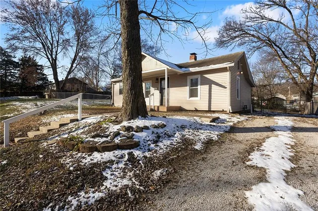 $159,900 | 808 South Mills Street, Independence, MO 64050