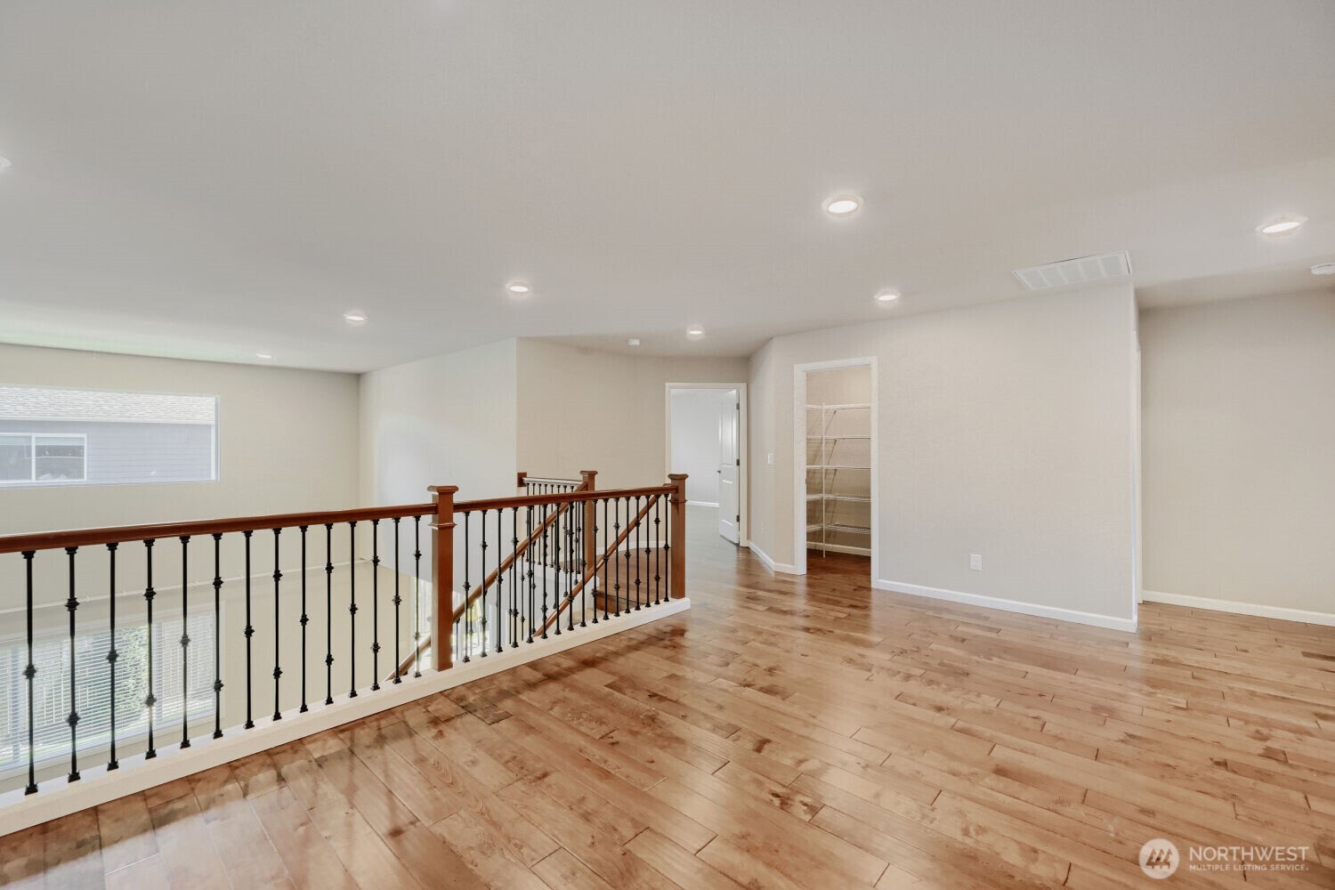 18623 39th Drive Southeast Bothell, WA 98012 - Photo 17 of 33