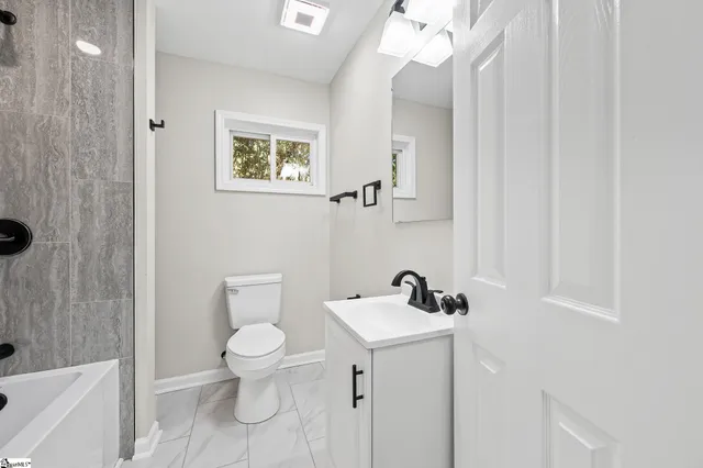 $365,000 | 200 Tucker Road, Spartanburg, SC 29306