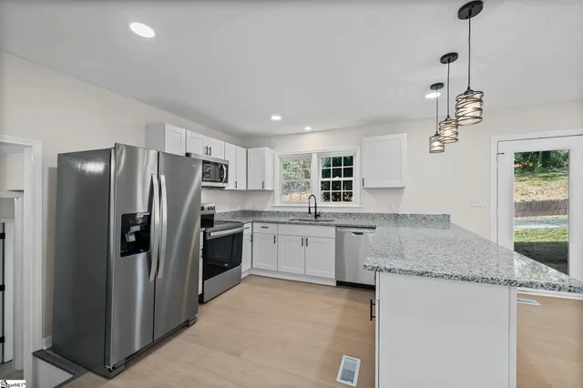 $365,000 | 200 Tucker Road, Spartanburg, SC 29306