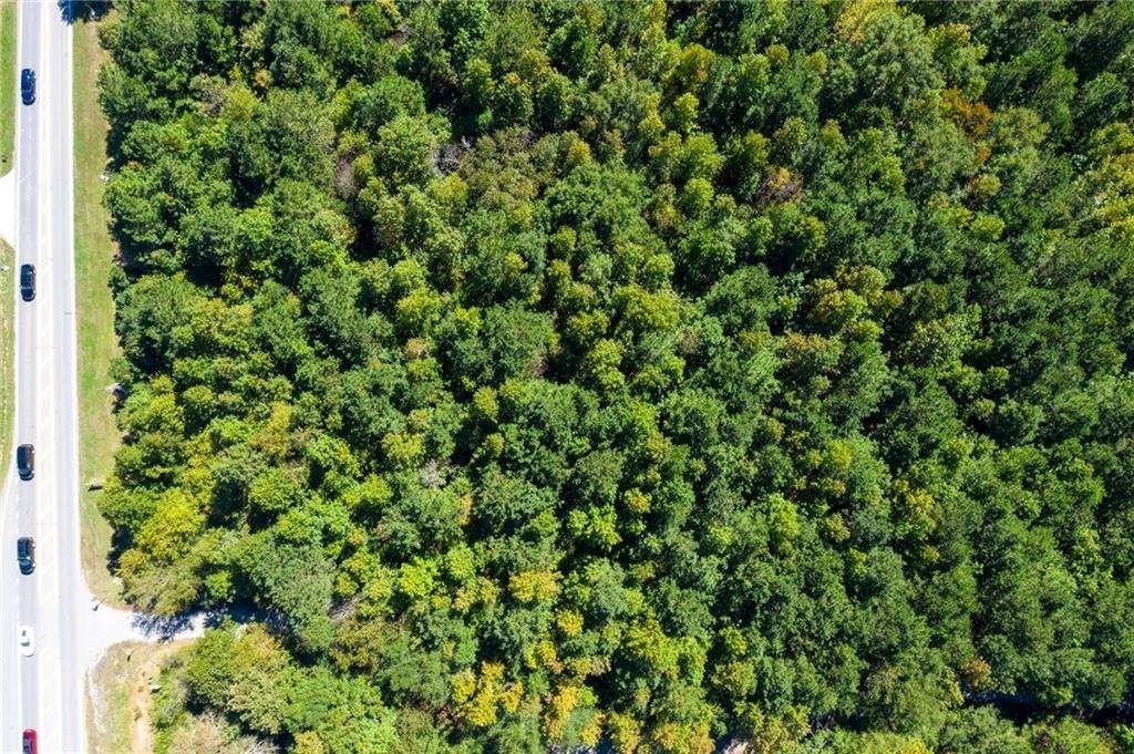 13530 Old Chadwick Lane Roswell, GA 30075 - Photo 2 of 10 a view of a green field