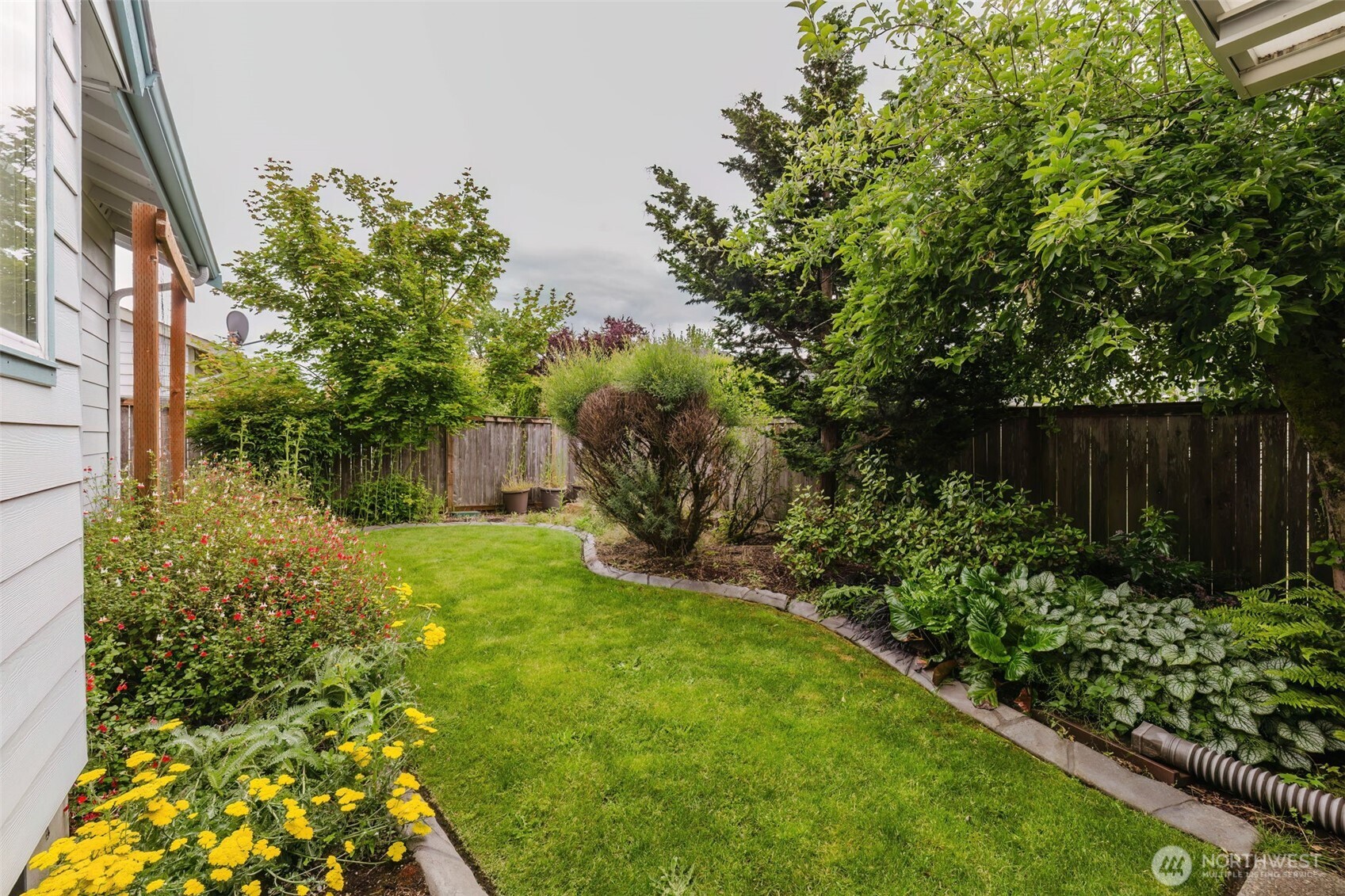 6003 60th Loop Southeast Lacey, WA 98513 - Photo 6 of 38
