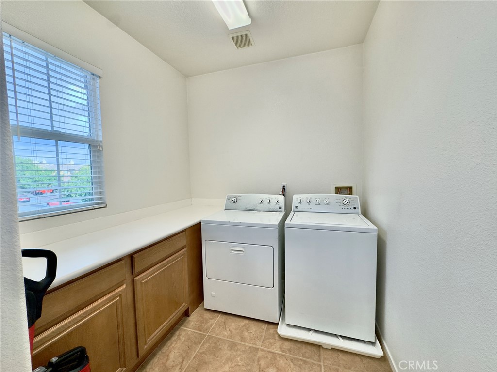 11265 Runyan Road Beaumont, CA 92223 - Photo 57 of 138 Upstairs Laundry Room