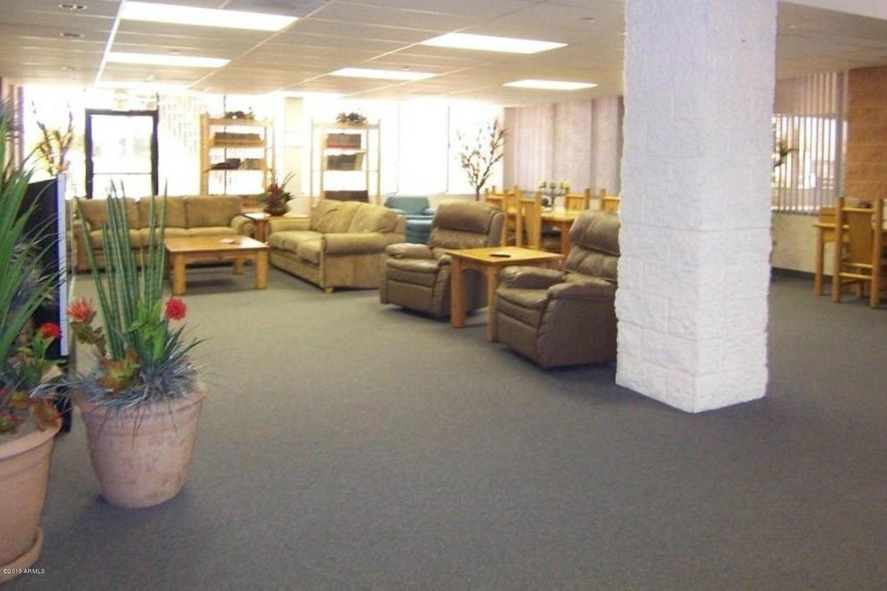 1842 East Riviera Drive Chandler, AZ 85249 - Photo 34 of 35 TV & WiFi Lounge