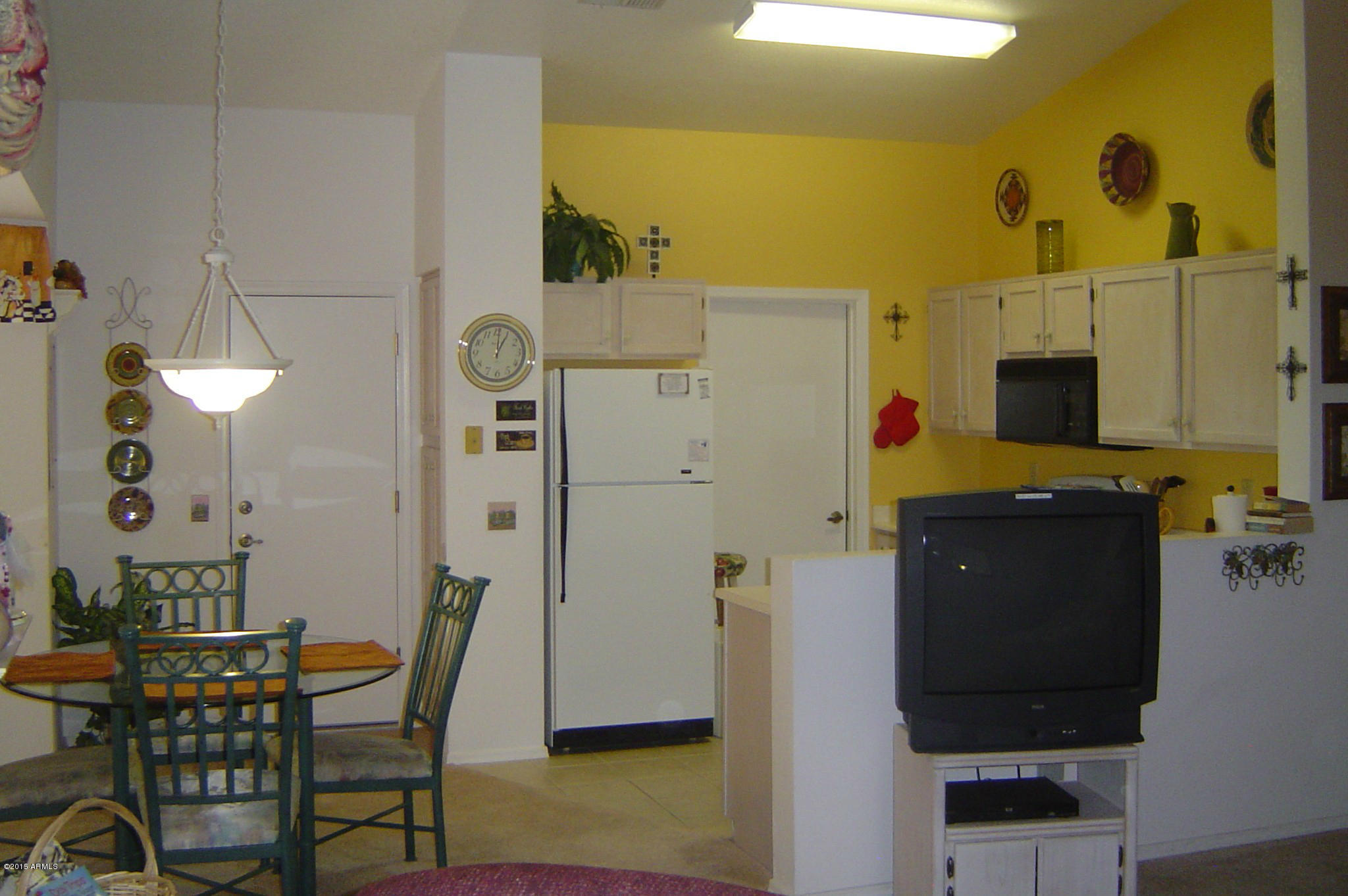 1842 East Riviera Drive Chandler, AZ 85249 - Photo 9 of 35 Kitchen-Dining