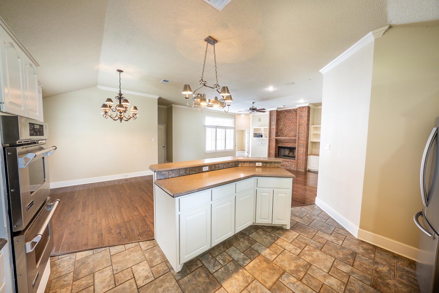 10907 Raleigh Avenue Lubbock, TX 79424 - Photo 6 of 27 DSC00959