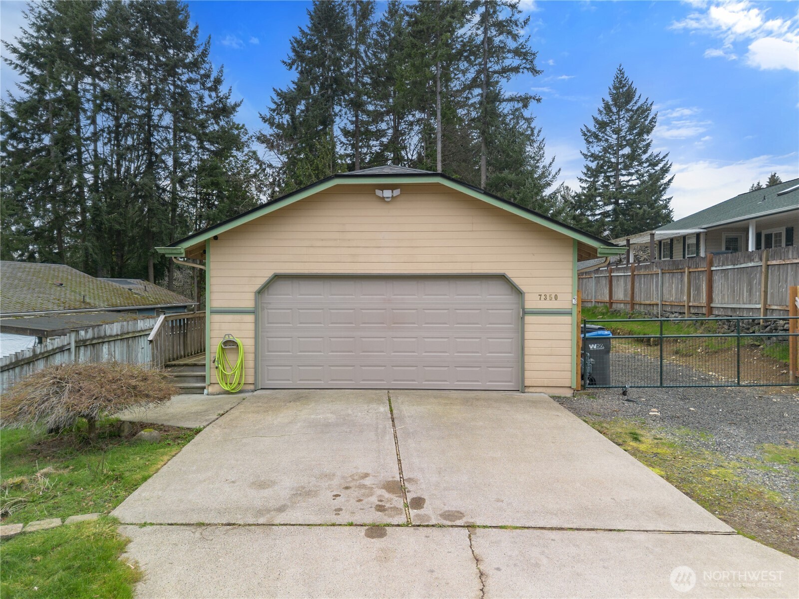 7350 East Raintree Lane Port Orchard, WA 98366 - Photo 2 of 28