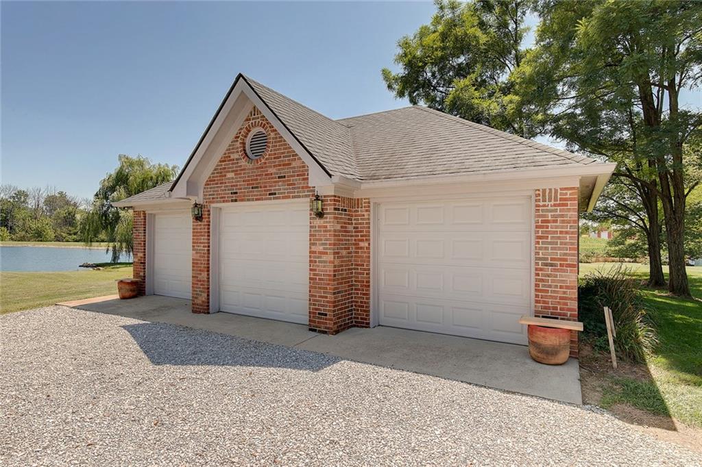 8815 Acton Road Indianapolis, IN 46259 - Photo 5 of 41 Gallery Image 5