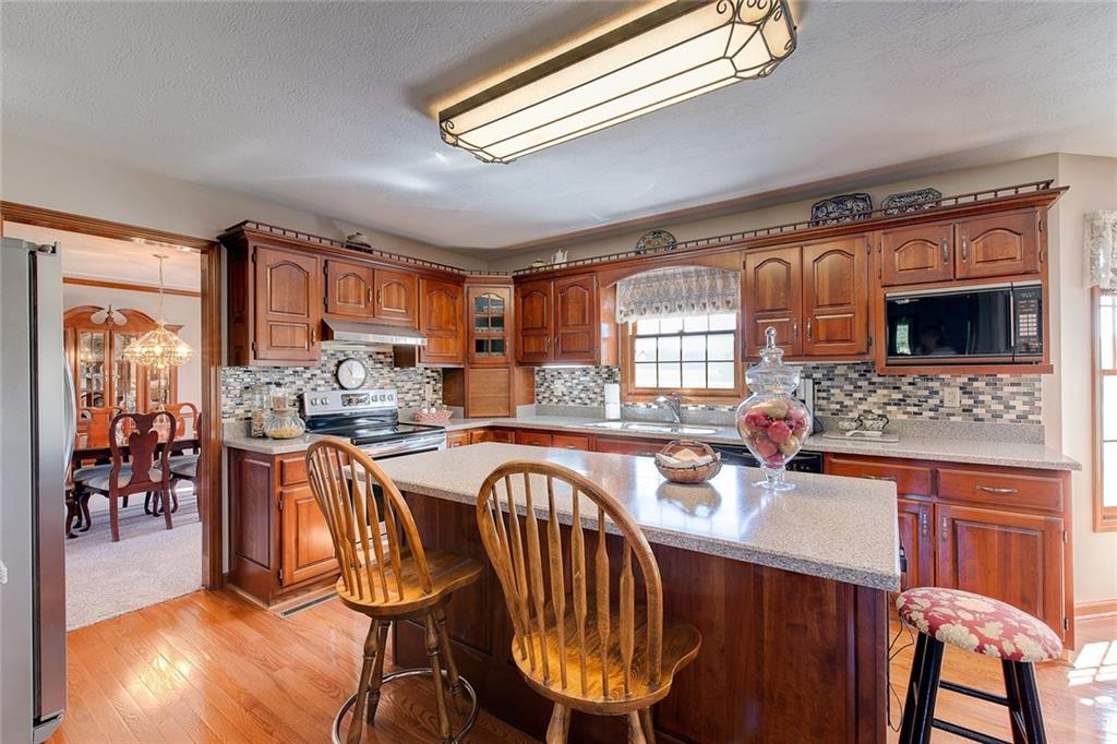 8815 Acton Road Indianapolis, IN 46259 - Photo 6 of 41 Gallery Image 6