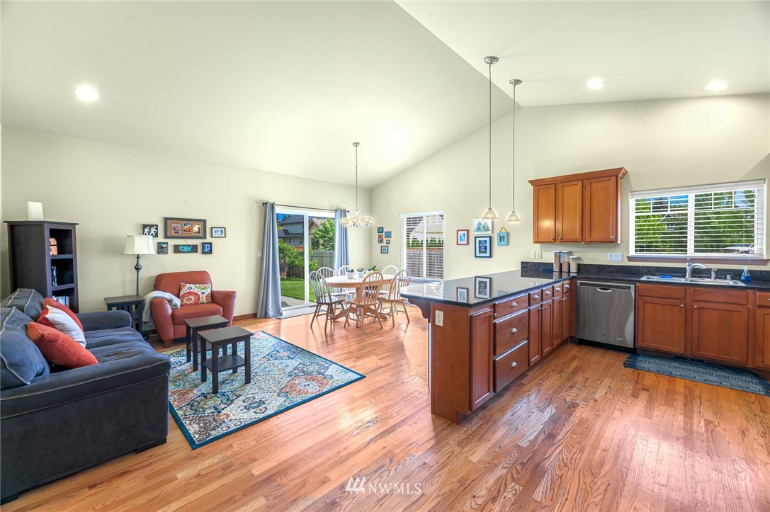 808 Red Maple Loop Everson, WA 98247 - Photo 9 of 31