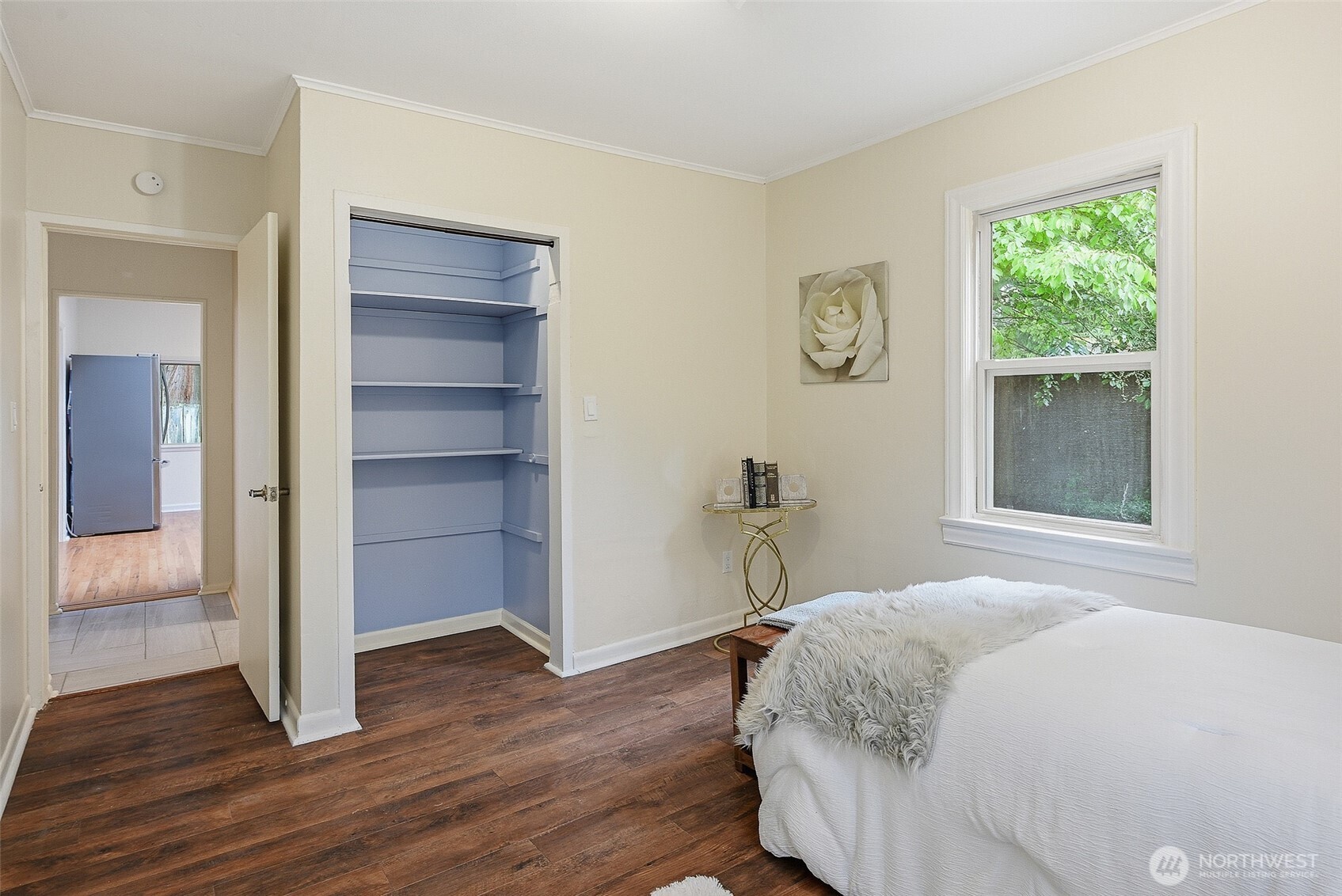 17633 10th Avenue Northeast Shoreline, WA 98155 - Photo 23 of 33 a bedroom with a bed and a window
