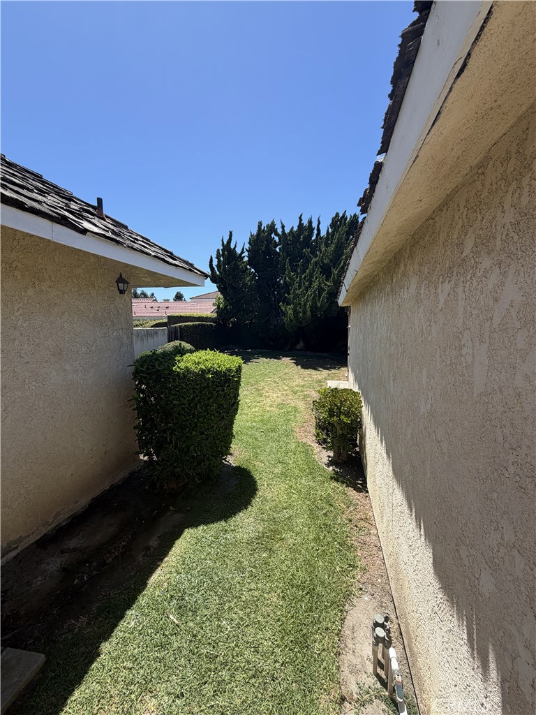 18131 Third Street Fountain Valley, CA 92708 - Photo 6 of 41