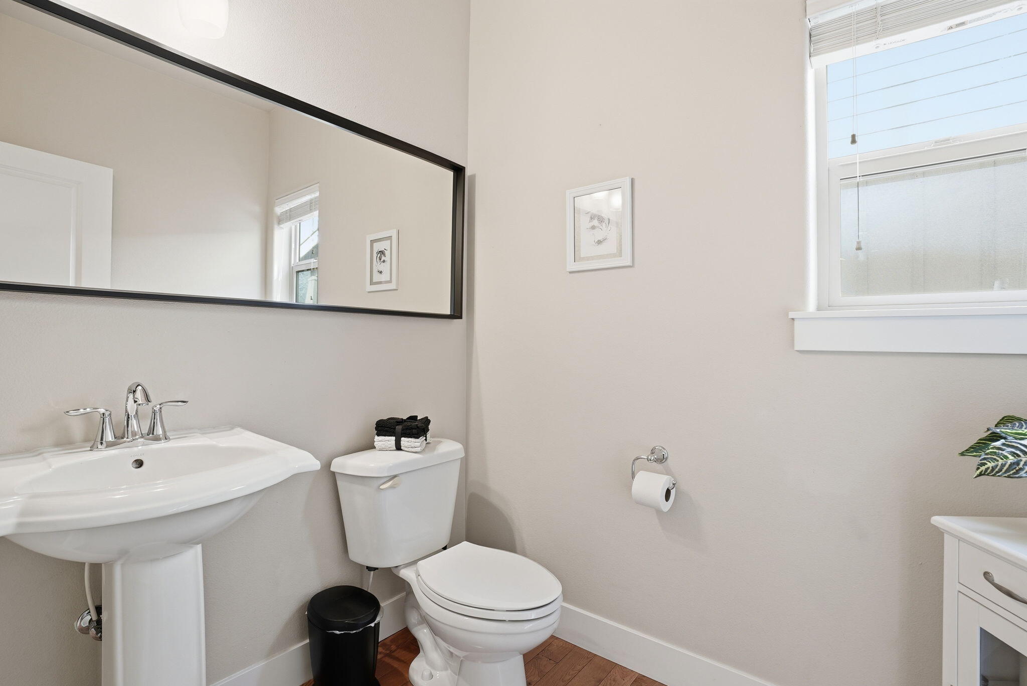 62763 Hawkview Road Bend, OR 97701 - Photo 26 of 41 27-web-or-mls-Riley_Visuals_042
