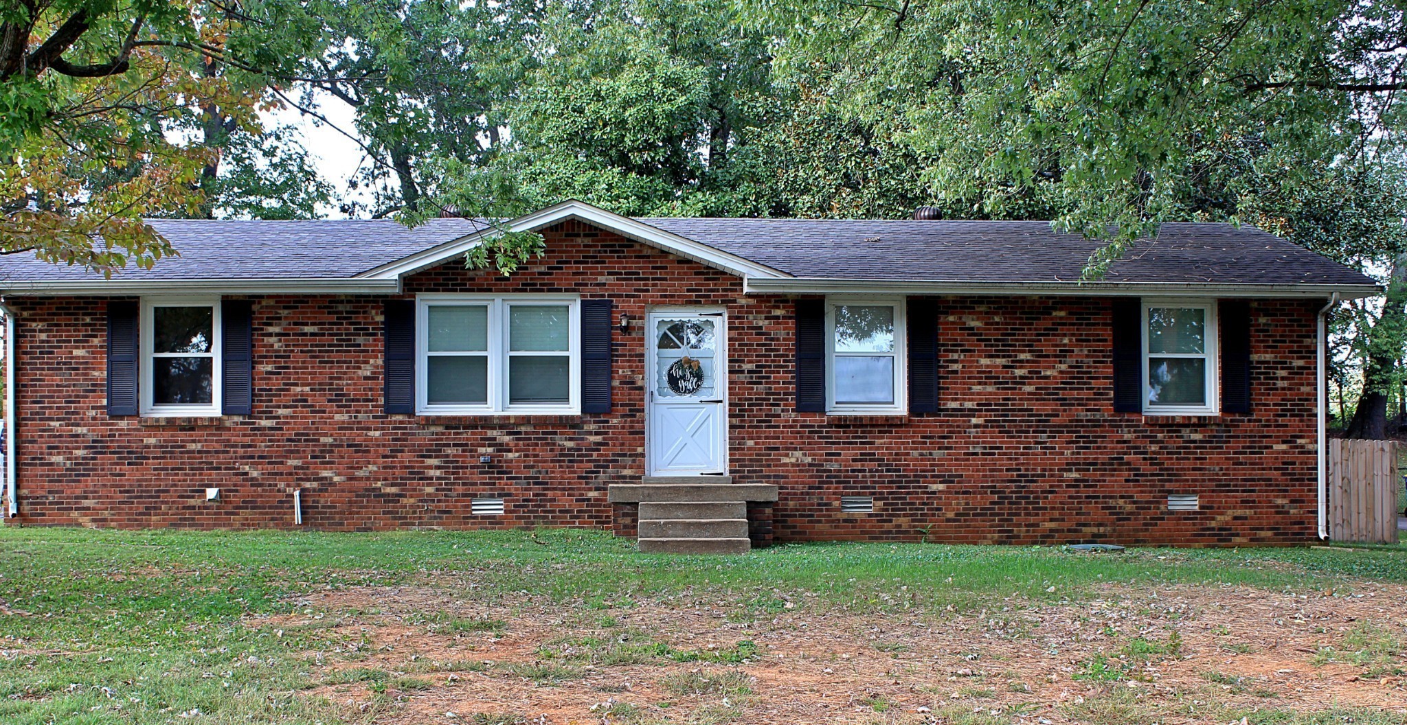 178 Honeysuckle Road Franklin, KY 42134 - Photo 1 of 31 Gallery Image 1
