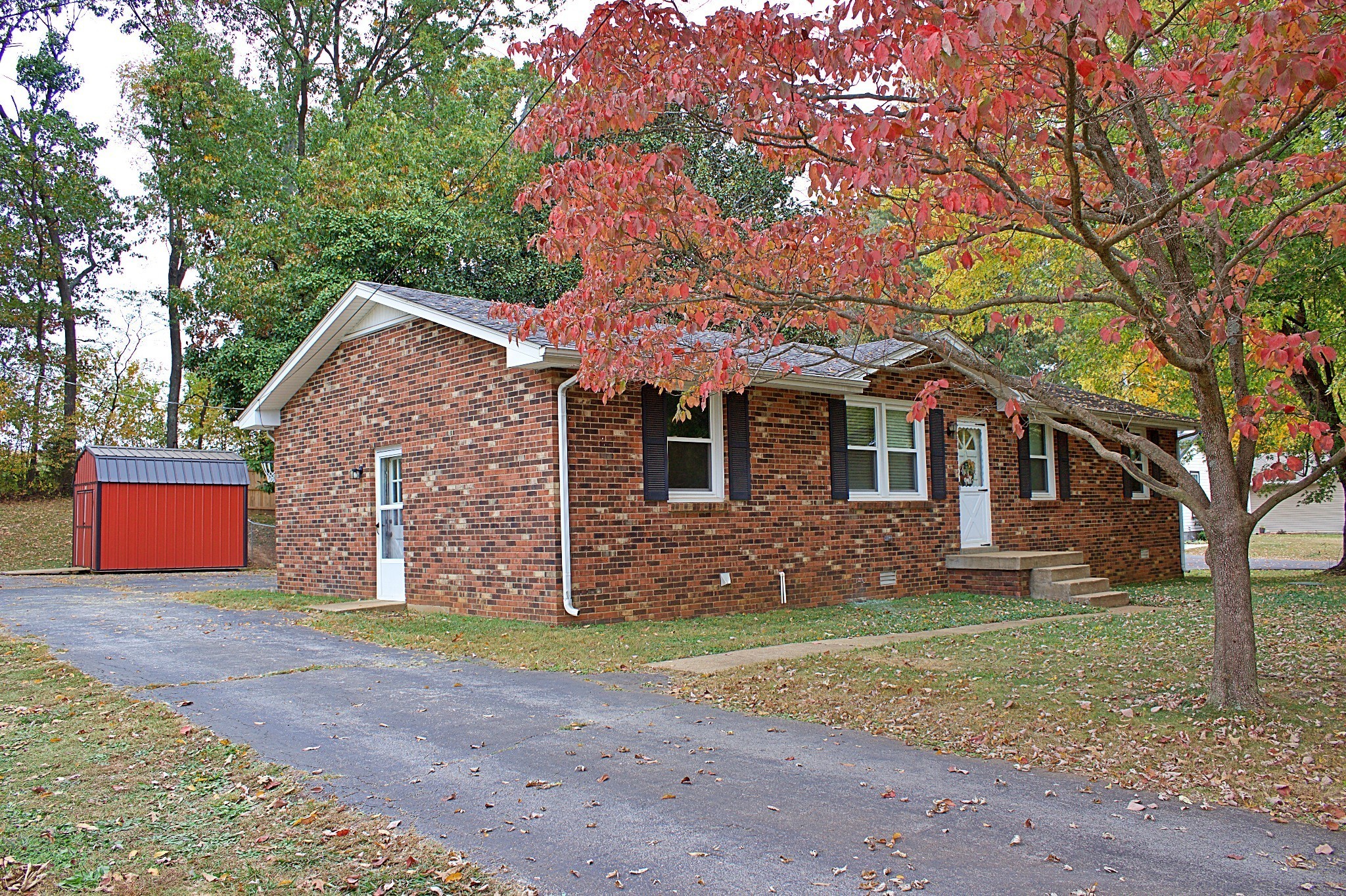 178 Honeysuckle Road Franklin, KY 42134 - Photo 20 of 31 Gallery Image 20