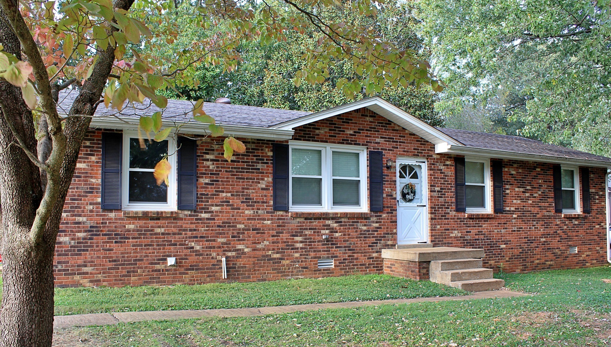 178 Honeysuckle Road Franklin, KY 42134 - Photo 3 of 31 Gallery Image 3
