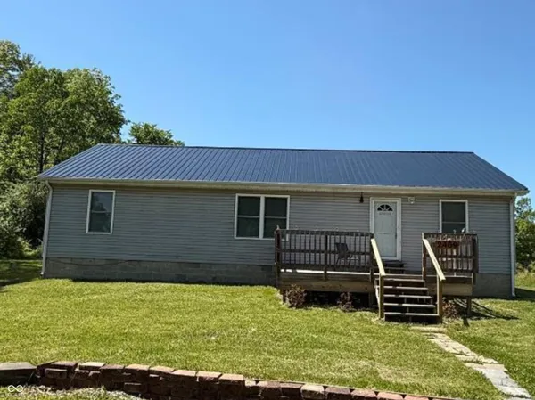$220,000 | 2469 Country Manor Street, North Vernon, IN 47265