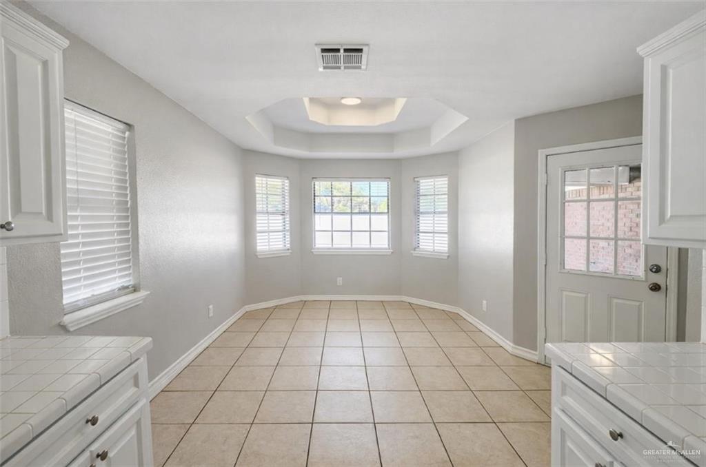 2115 East 29th Street Mission, TX 78574 - Photo 7 of 18 a view of an empty room and window