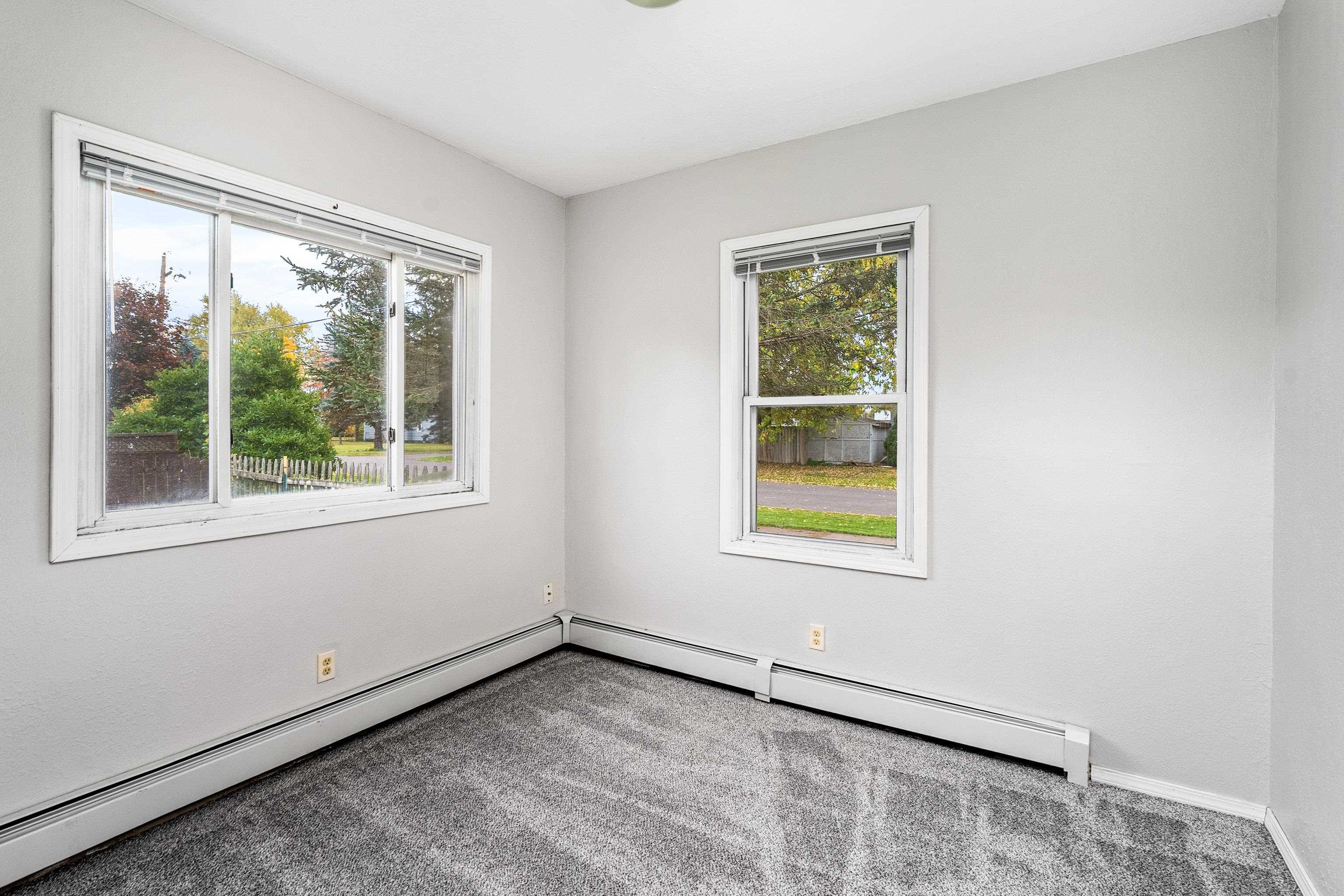 3019 North 23rd Street Superior, WI 54880 - Photo 12 of 14