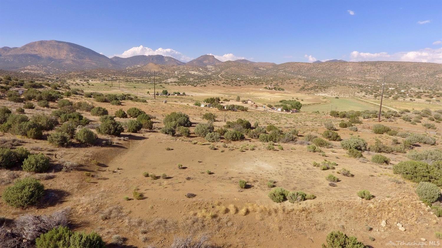 23993 Sand Canyon Road Tehachapi, CA 93561 - Photo 7 of 12 Home pad.