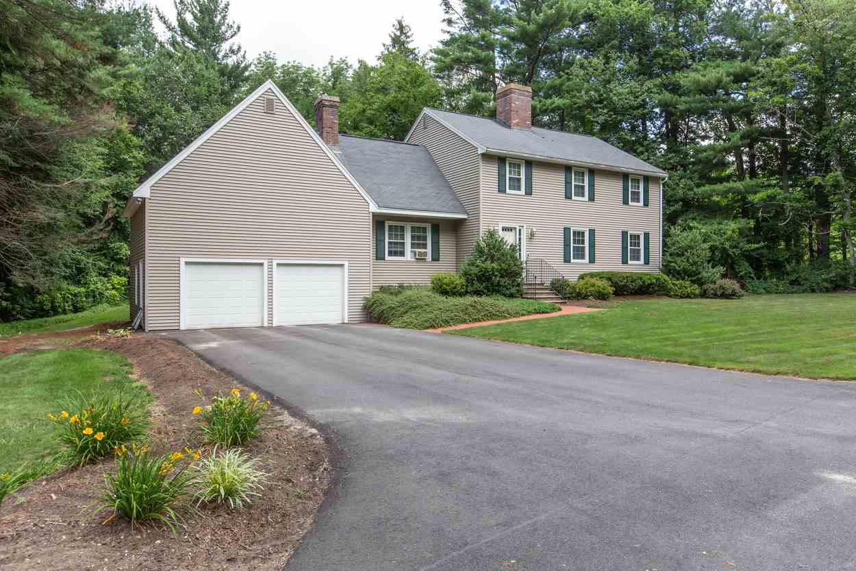 4 Welch Road Londonderry, NH 03053 - Photo 1 of 28