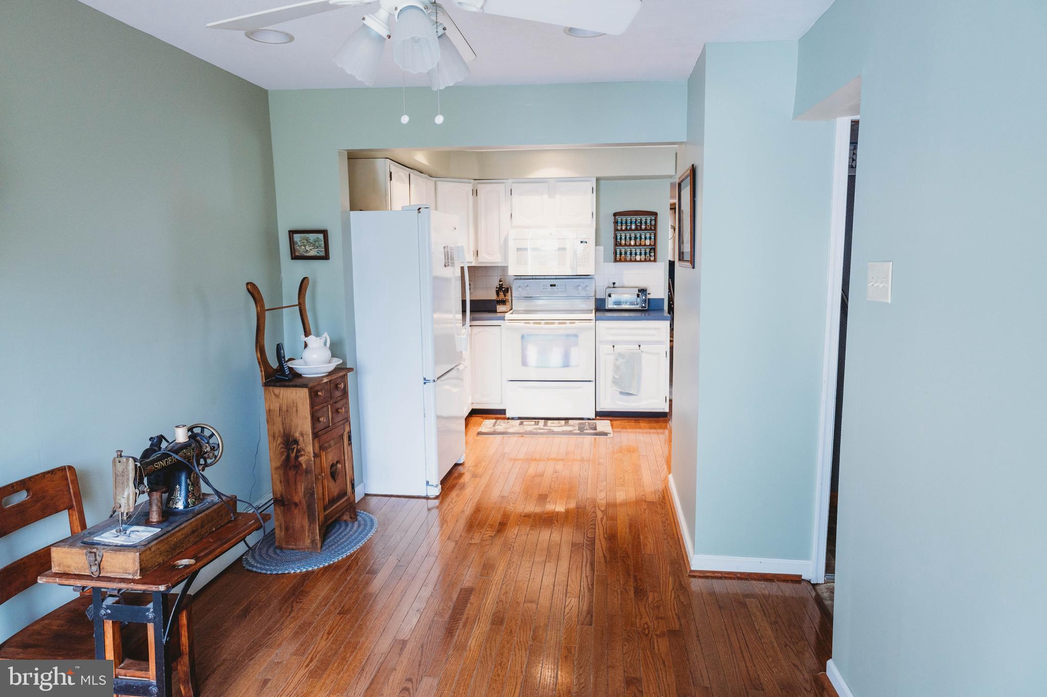 151 Walnut Street Spring City, PA 19475 - Photo 9 of 27