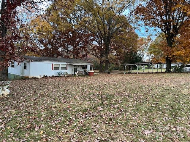 1254 Little Road Newton, NC 28658 - Photo 3 of 12