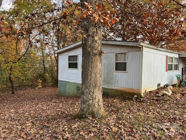 1254 Little Road Newton, NC 28658 - Photo 5 of 12