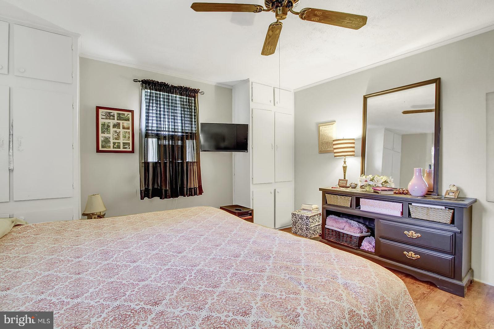 910 Trolley Road York Springs, PA 17372 - Photo 15 of 25 Gallery Image 15