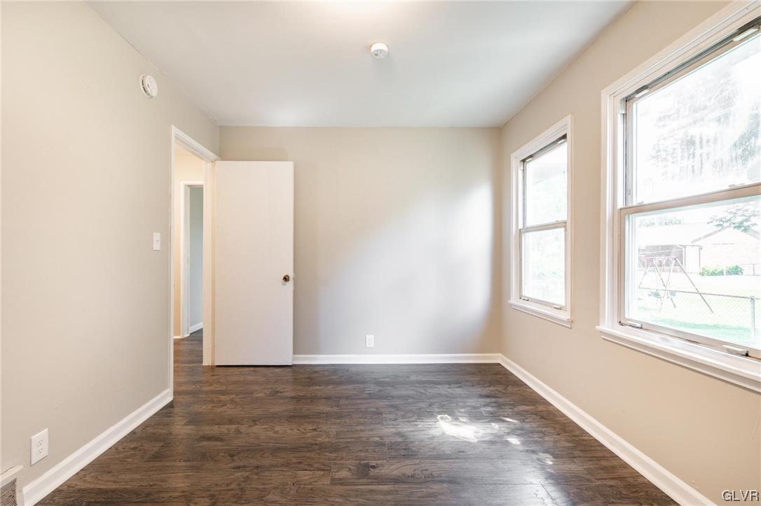 1240 Pembroke Road Bethlehem, PA 18017 - Photo 17 of 45 Gallery Image 17