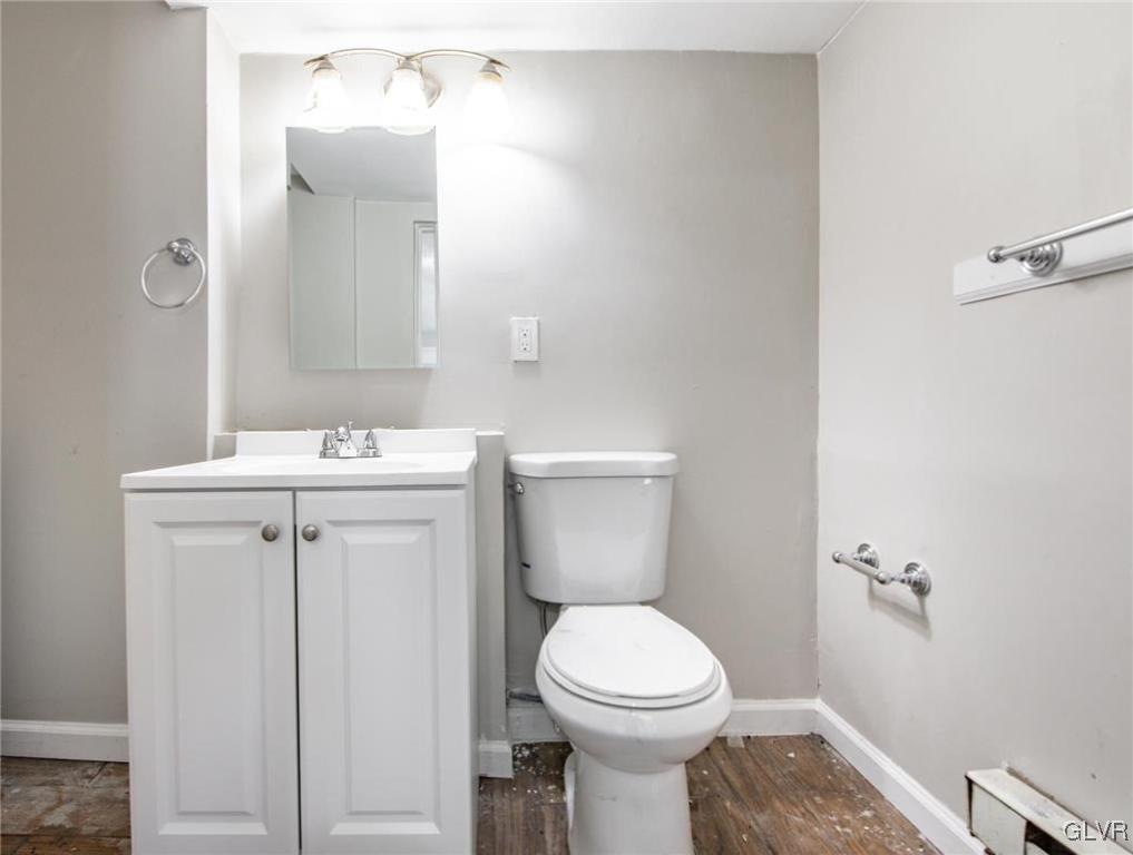 1240 Pembroke Road Bethlehem, PA 18017 - Photo 4 of 45 Gallery Image 4