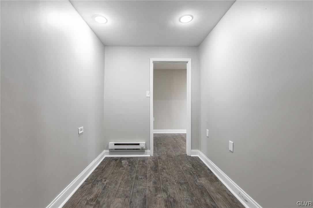 1240 Pembroke Road Bethlehem, PA 18017 - Photo 5 of 45 Gallery Image 5