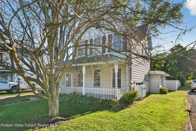 $300,000 | 251 Jefferson Heights, Catskill, NY 12414