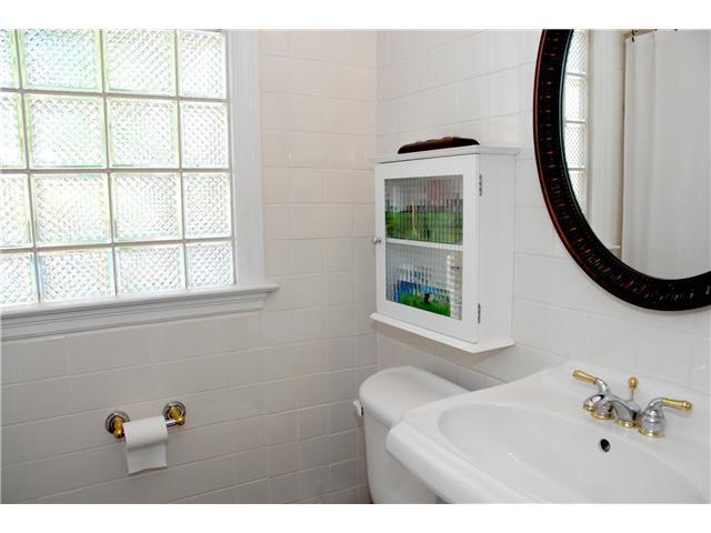 2178 Harwitch Road Upper Arlington, OH 43221 - Photo 9 of 11
