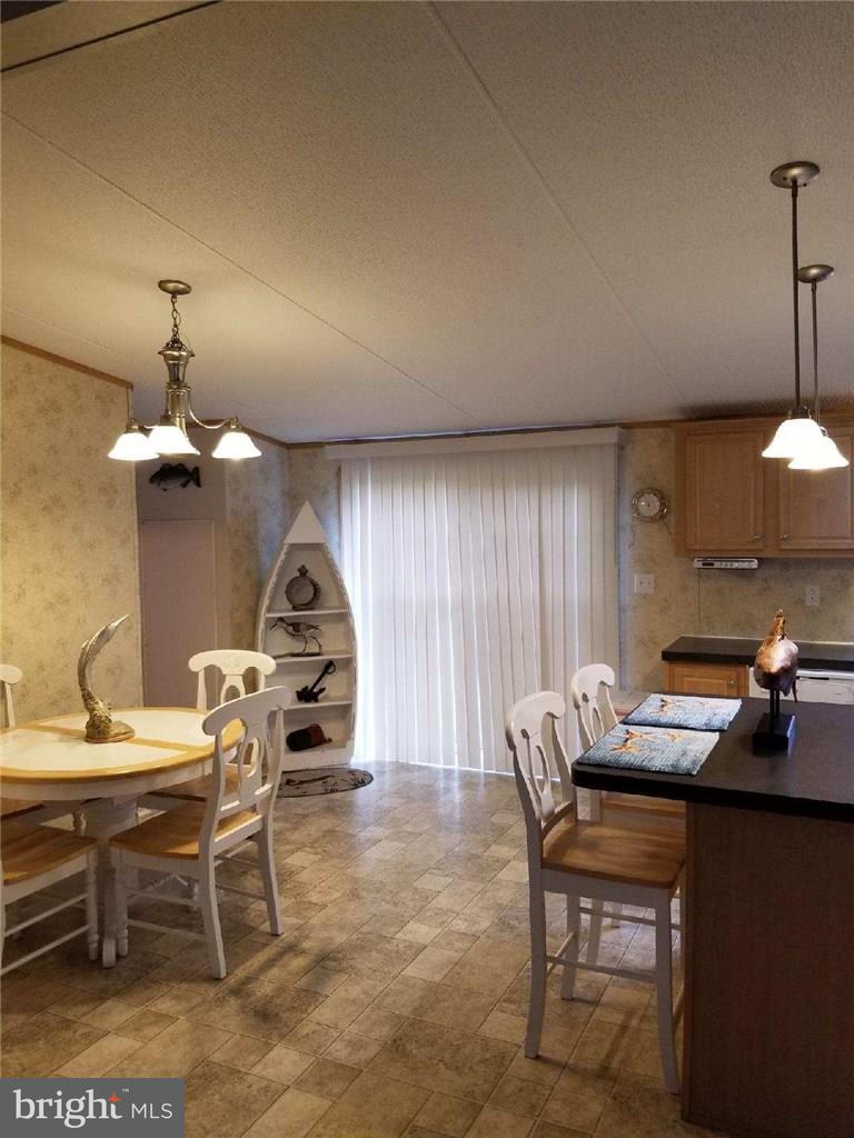 18624 Cool Spring Road Milton, DE 19968 - Photo 17 of 47 Eating Area Kitchen
