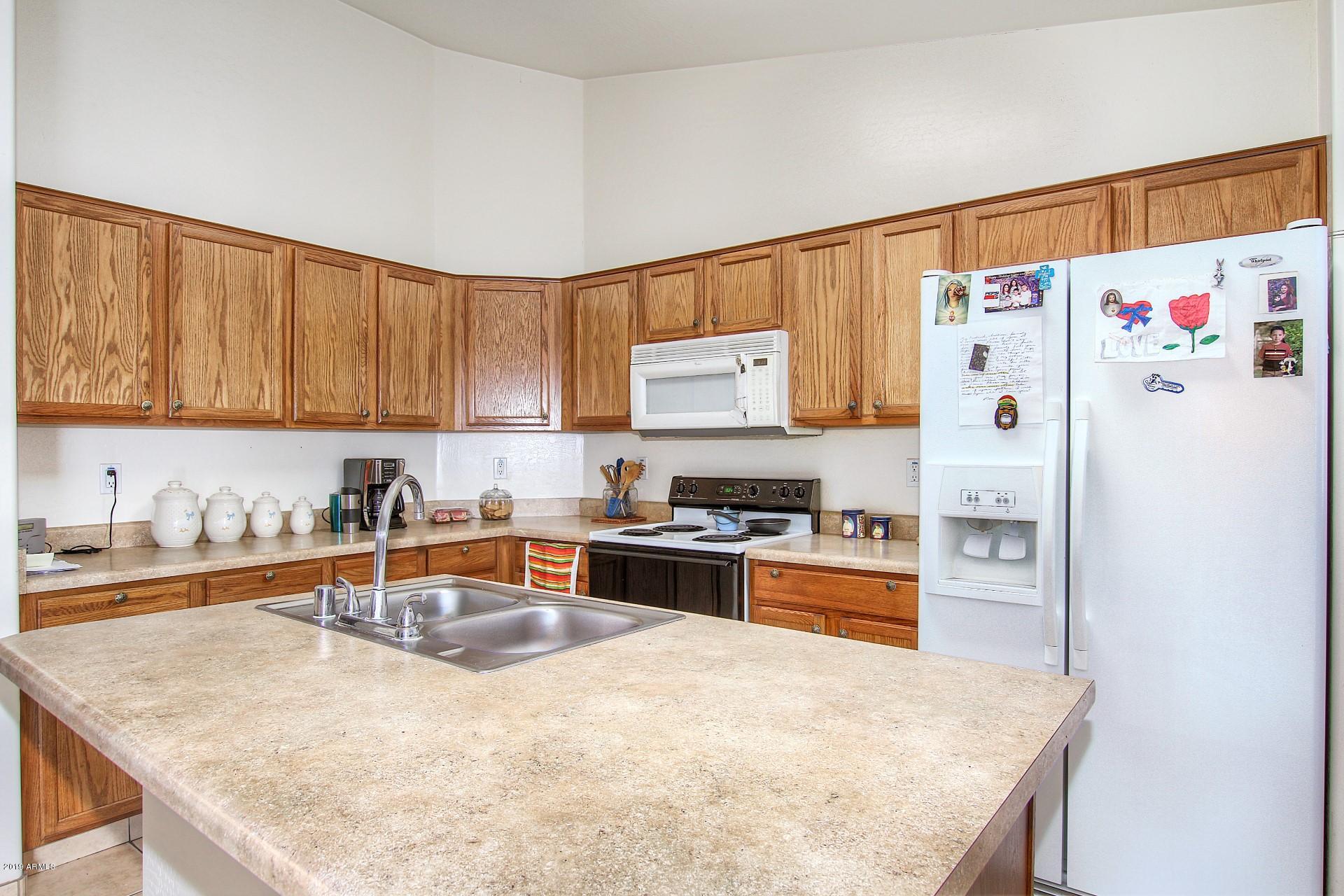 3437 West Fraktur Road Phoenix, AZ 85041 - Photo 15 of 30 IMG_0377_78_79_80_81