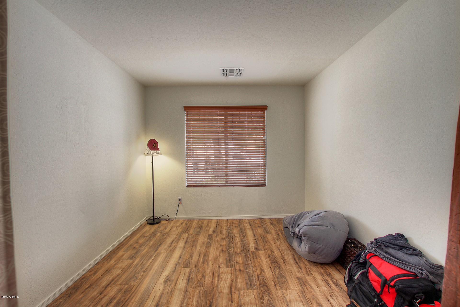 3437 West Fraktur Road Phoenix, AZ 85041 - Photo 8 of 30 IMG_0329_30_31_32_33