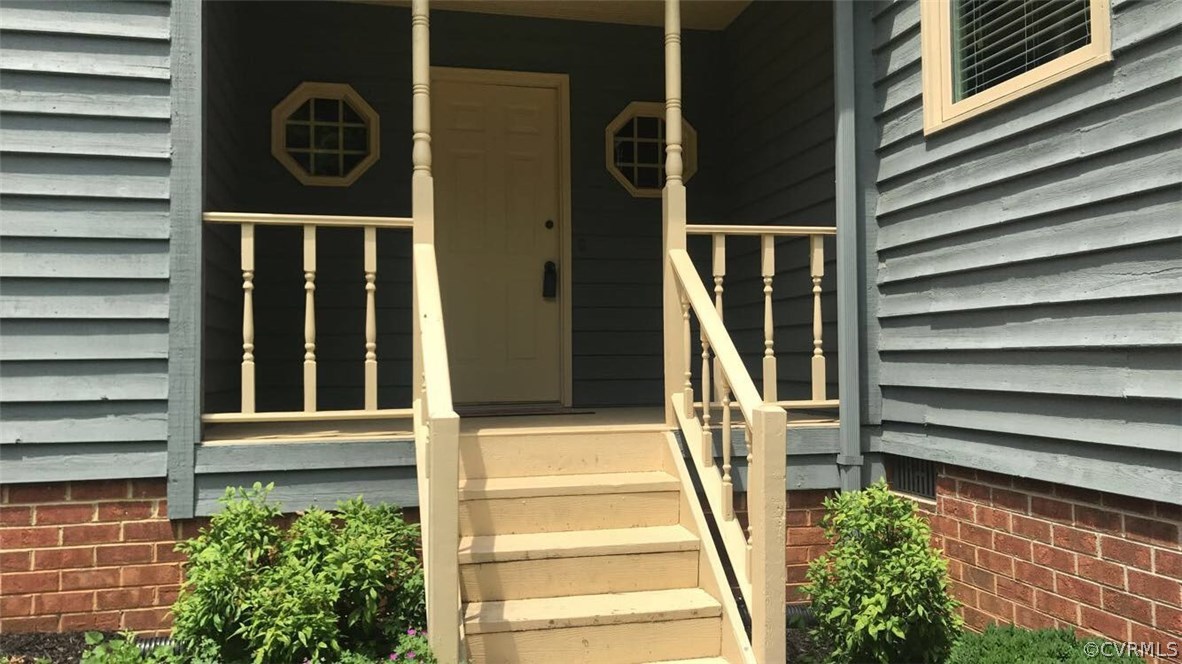 9120 Quail Ridge Road Chesterfield, VA 23832 - Photo 2 of 30 a view of entryway