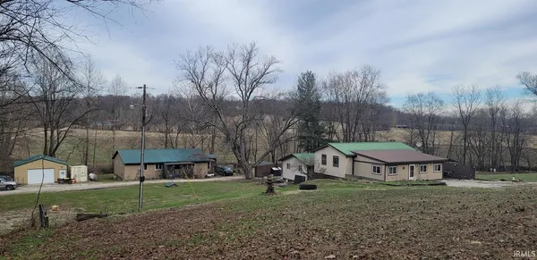 $275,000 | 15850 Witt Road, Shoals, IN 47581