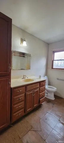 $325,000 | 15850 Witt Road, Shoals, IN 47581