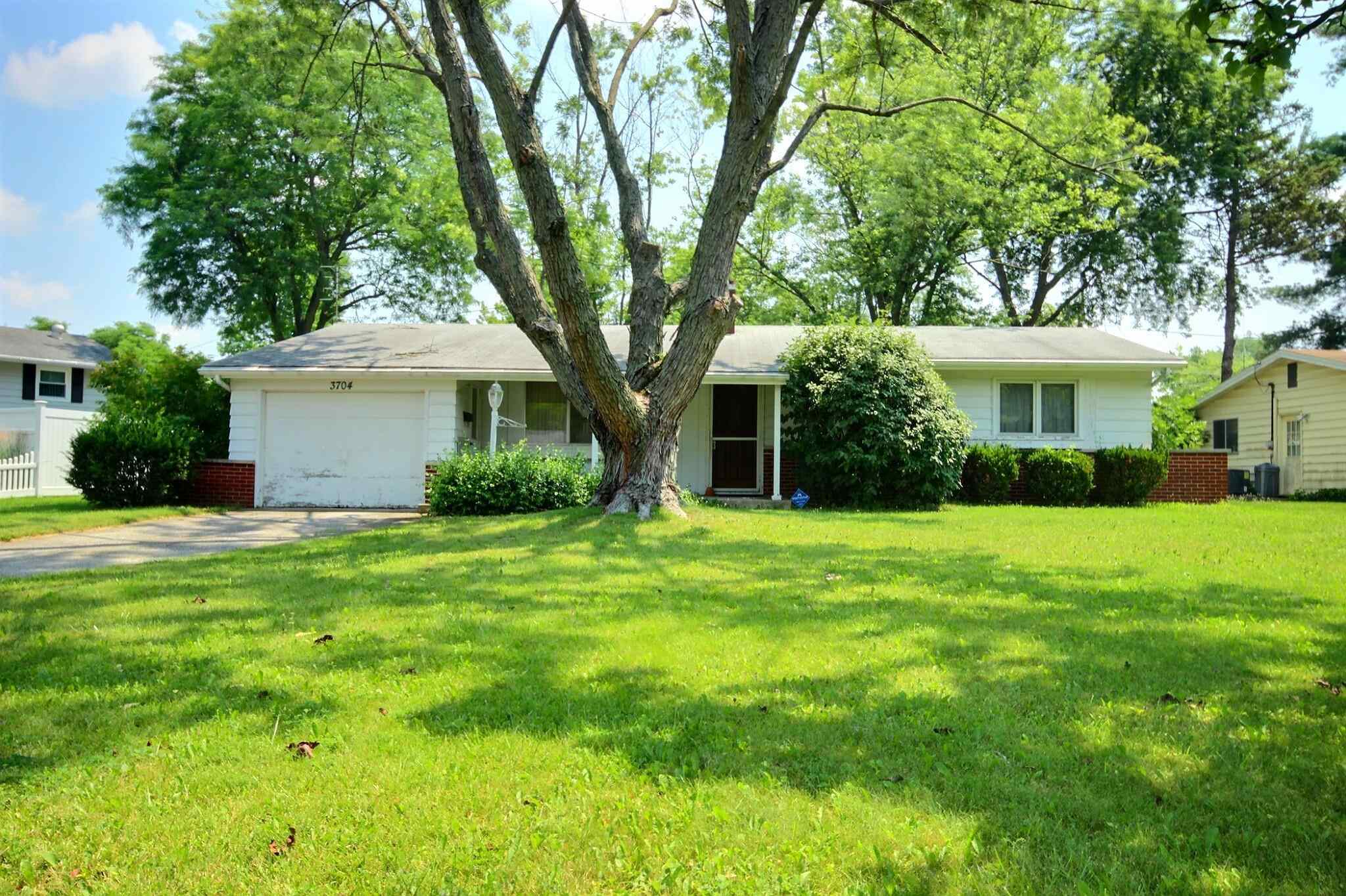 3704 Hastings Road Fort Wayne, IN 46805 - Photo 1 of 21 Gallery Image 1
