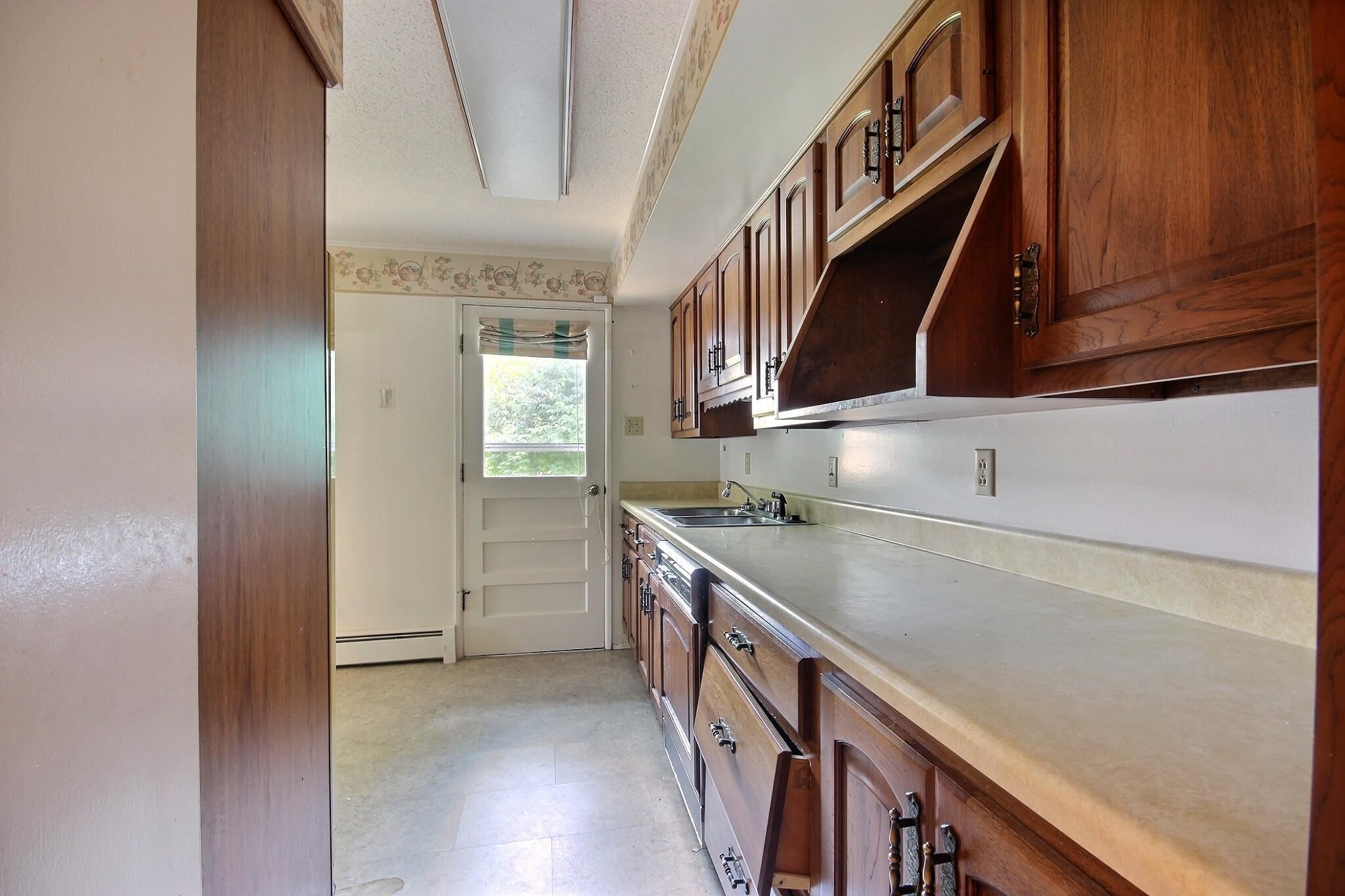 3704 Hastings Road Fort Wayne, IN 46805 - Photo 11 of 21 Gallery Image 11
