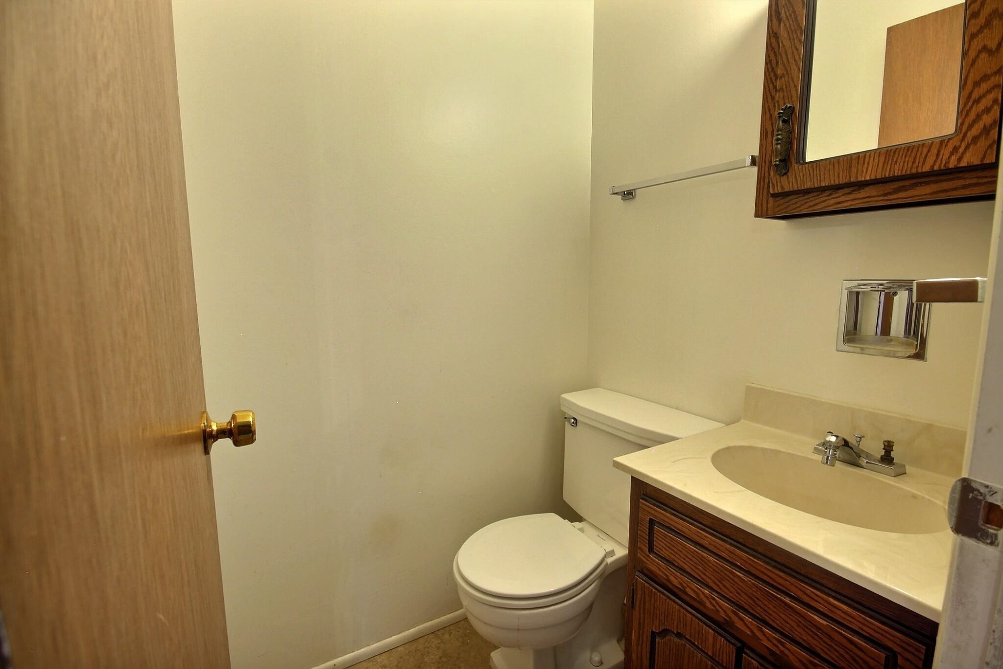 3704 Hastings Road Fort Wayne, IN 46805 - Photo 12 of 21 Gallery Image 12