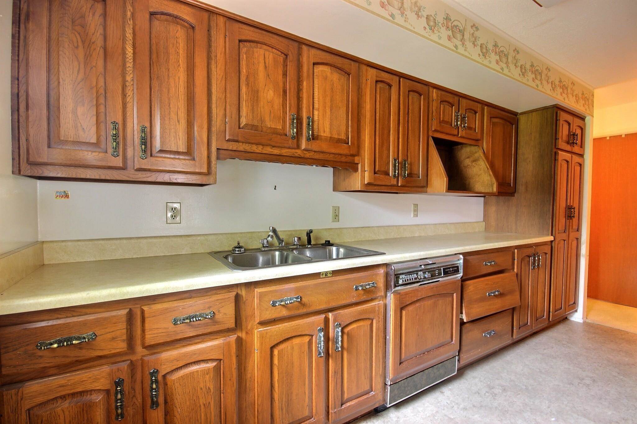 3704 Hastings Road Fort Wayne, IN 46805 - Photo 9 of 21 Gallery Image 9