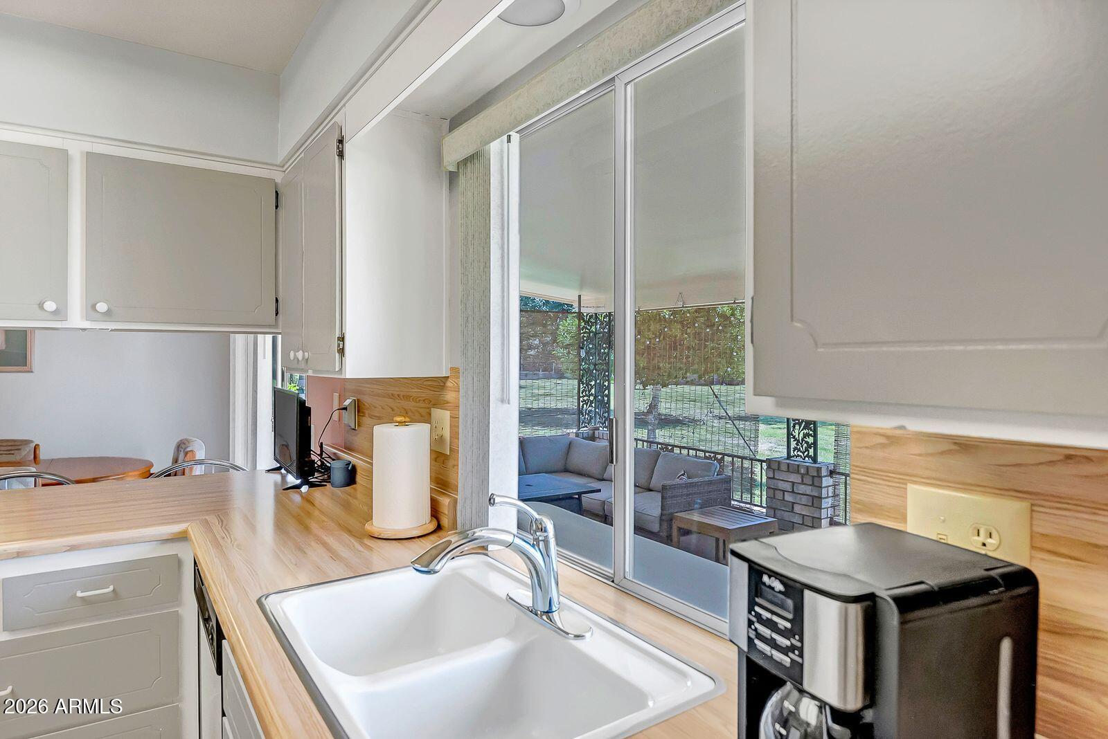 9613 West Oak Ridge Drive Sun City, AZ 85351 - Photo 14 of 31 sc - kitchen 3