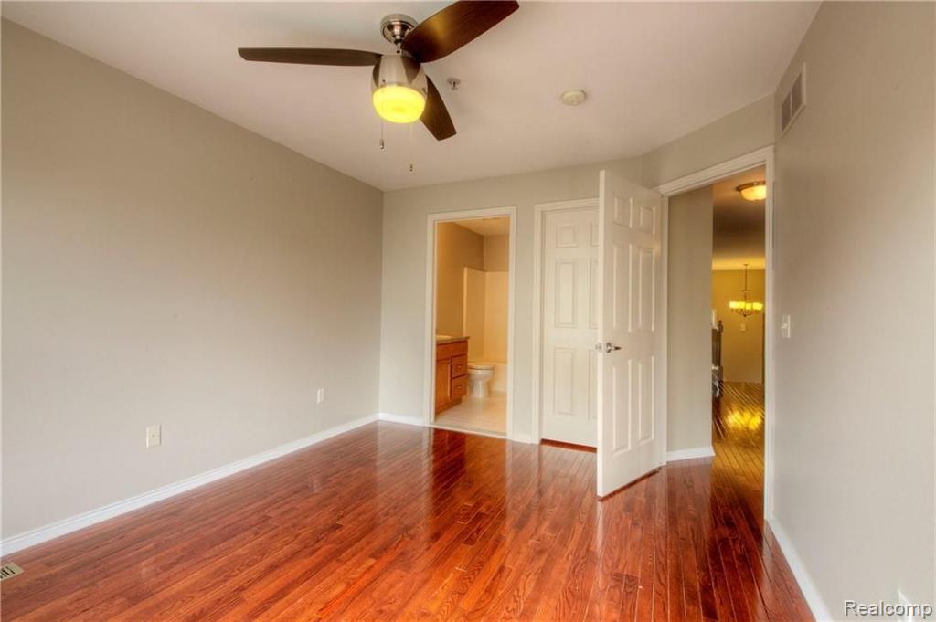 50103 Harding Street, Unit 123 Canton, MI 48188 - Photo 25 of 49