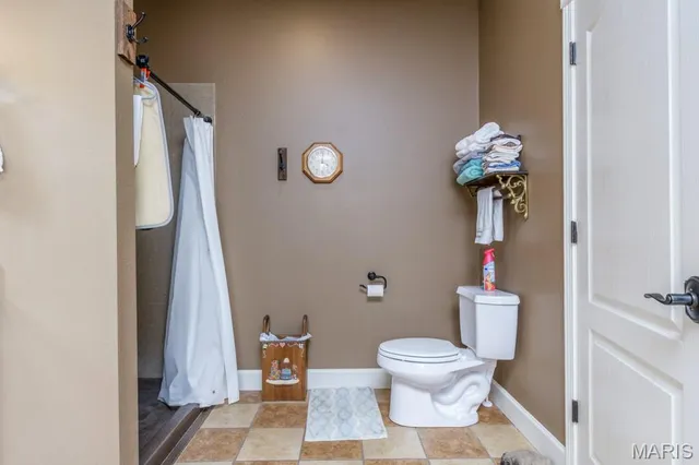 $369,900 | 2824 Boardwalk Drive, Lebanon, MO 65536