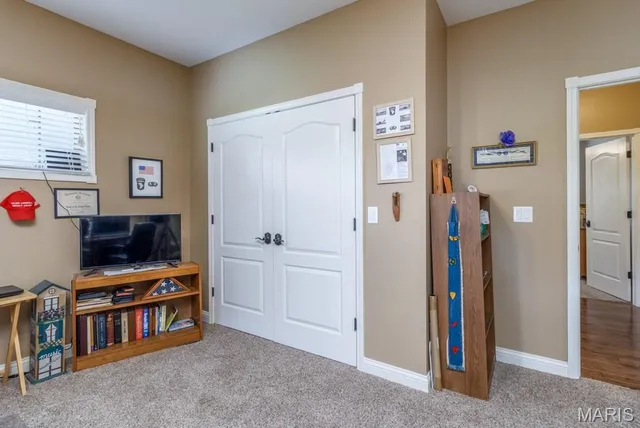 $369,900 | 2824 Boardwalk Drive, Lebanon, MO 65536