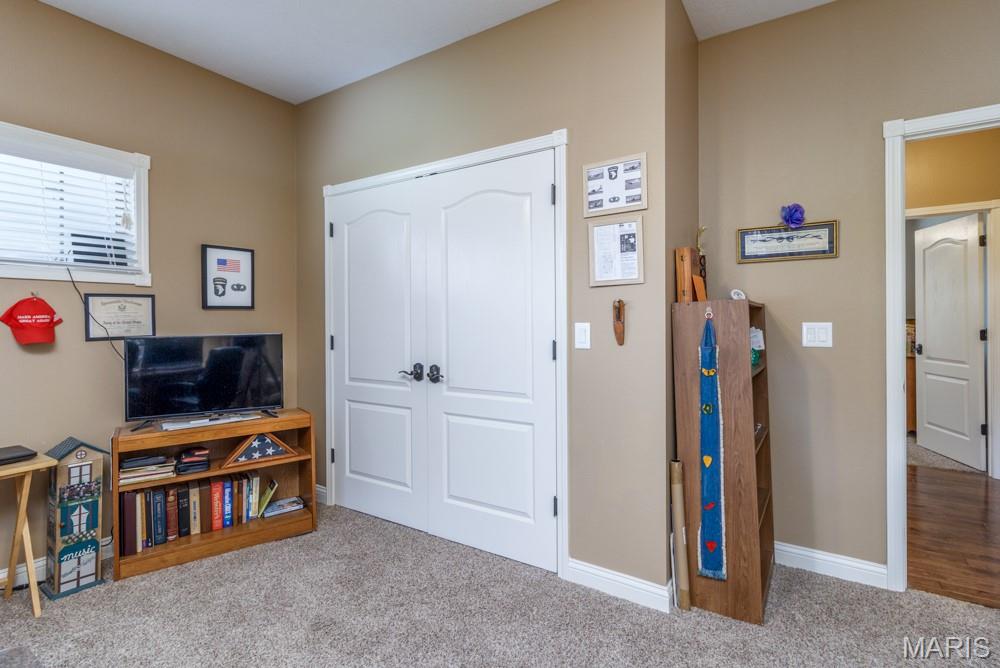 2824 Boardwalk Drive Lebanon, MO 65536 - Photo 22 of 34