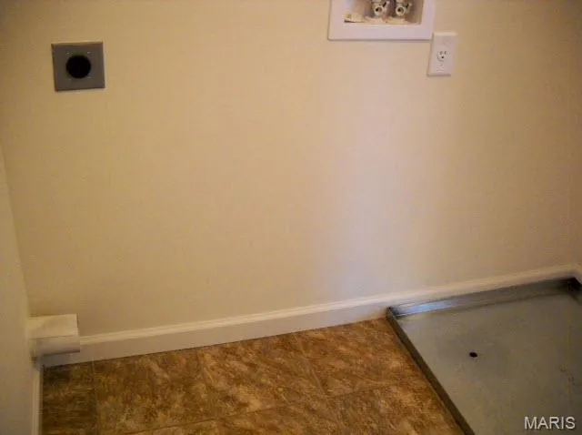 $1,995 | 110 Shire Drive, Lake St. Louis, MO 63367